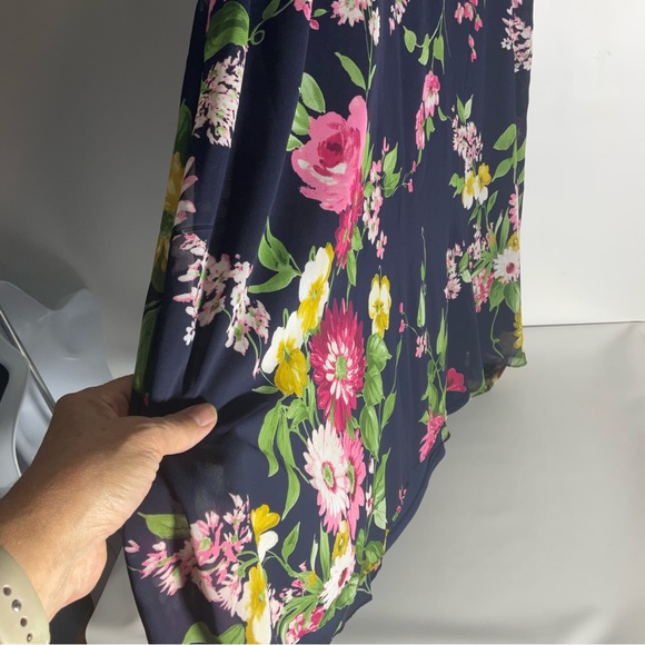 R & K Navy Blue Floral Fit & Flare Maxi w/Keyhole Front, Hidden Zipper & Tie, 12 - Picture 7 of 16